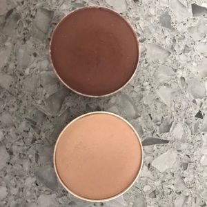 2x MAC eyeshadow refill